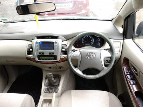 Good as new 2013 Toyota Innova for sale in Mumbai