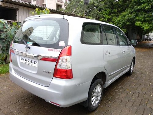 Good as new 2013 Toyota Innova for sale in Mumbai