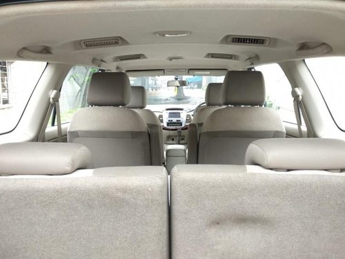 Good as new 2013 Toyota Innova for sale in Mumbai