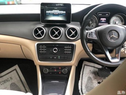 2016 Mercedes Benz 200 for sale at low price