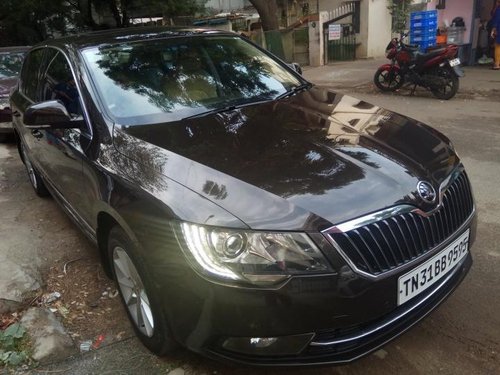 Good as new Skoda Superb 2015 for sale 