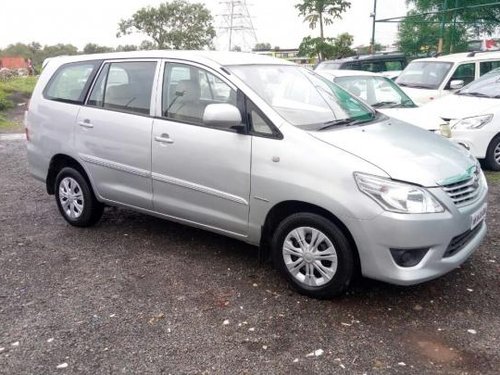 Toyota Innova 2.5 GX 8 STR BSIV by owner