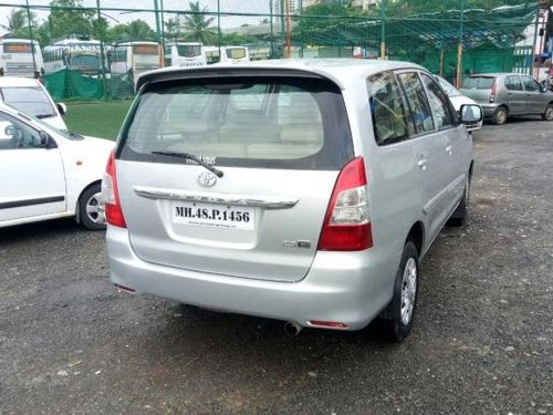 Toyota Innova 2.5 GX 8 STR BSIV by owner