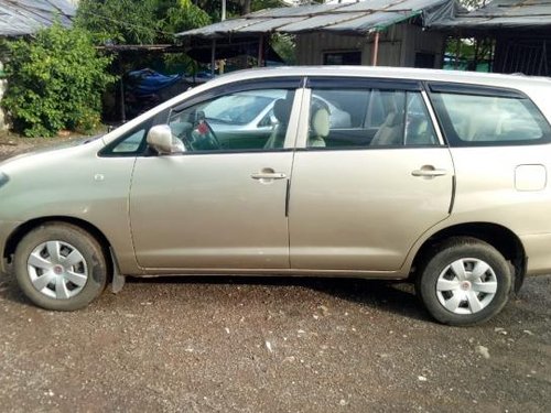 Used Toyota Innova 2004-2011 car at low price