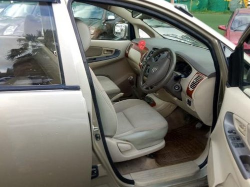 Used Toyota Innova 2004-2011 car at low price