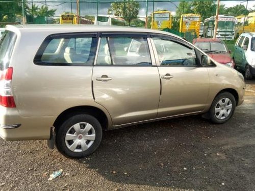 Used Toyota Innova 2004-2011 car at low price