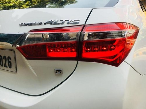 Used Toyota Corolla Altis G AT 2015 by owner