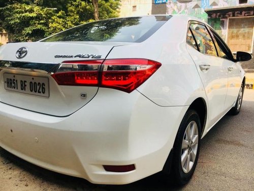 Used Toyota Corolla Altis G AT 2015 by owner