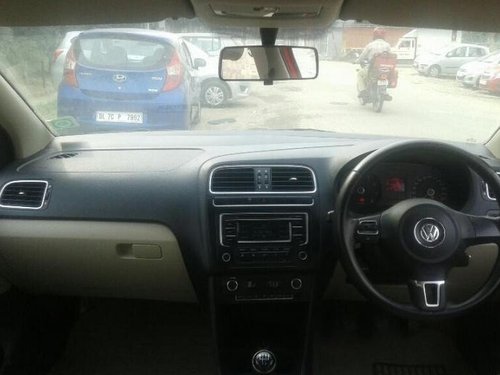 Used Volkswagen Polo car at low price