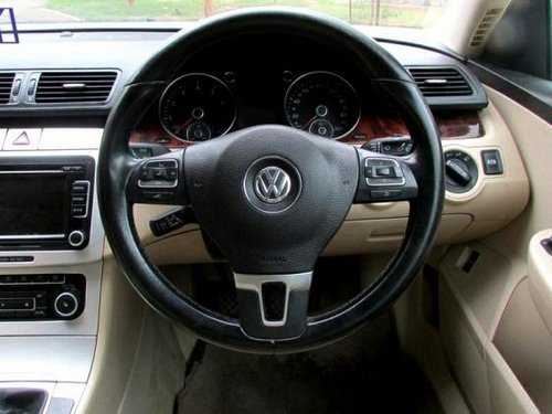 Volkswagen Passat 1.8 TSI MT for sale 