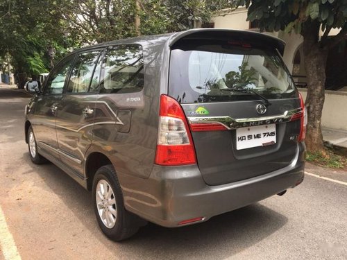 Used 2013 Toyota Innova car at low price