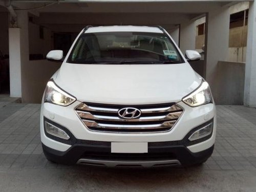 Hyundai Santa Fe 2WD AT 2014 for sale