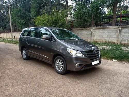 Good as new Toyota Innova 2014 for sale 