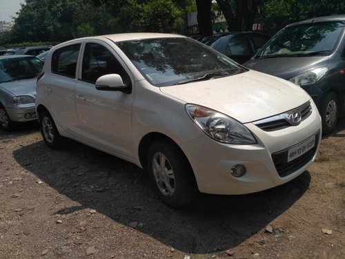Well-kept 2011 Hyundai i20 for sale at low price