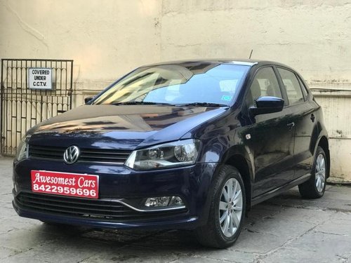 Volkswagen Polo Petrol Highline 1.2L by owner