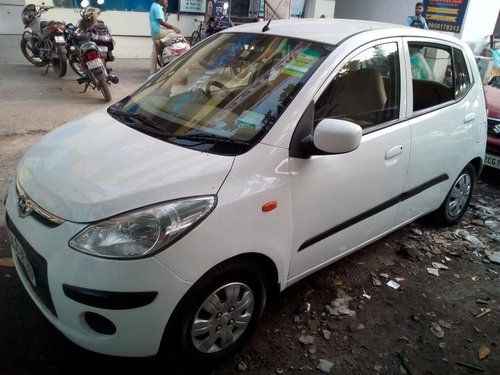 Good as new 2009 Hyundai i10 for sale at low price