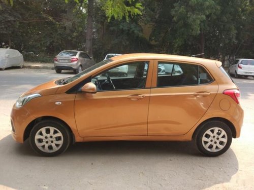 Good as new 2014 Hyundai i10 for sale