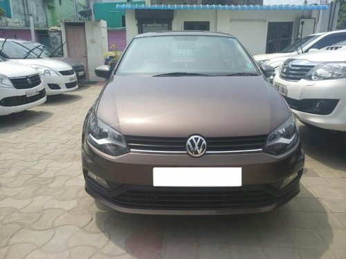 Used 2016 Volkswagen Ameo car at low price