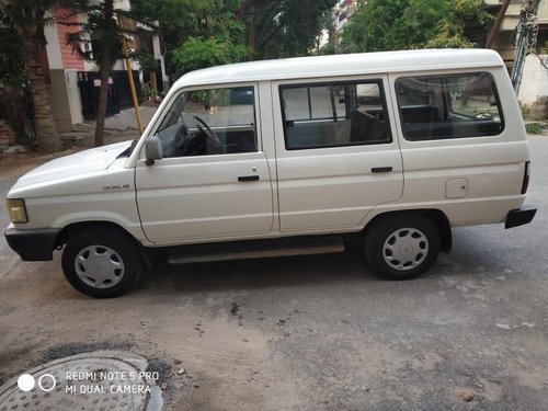 Used Toyota Qualis FS B2 2000 for sale 