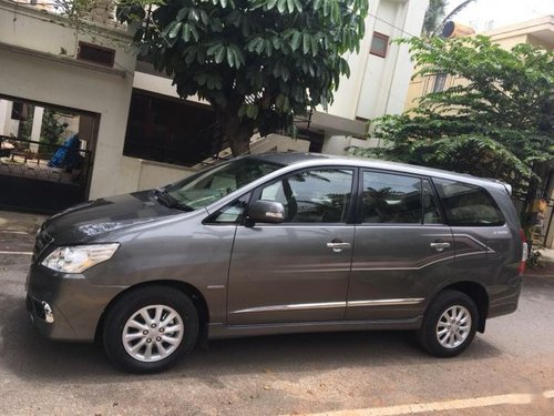 Used 2013 Toyota Innova car at low price