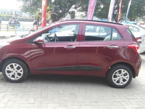 Good as new Hyundai i10 Sportz 2014 for sale 