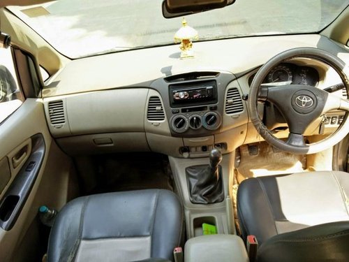 Used 2011Toyota Innova car at low price