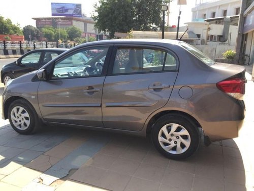 Used 2014 Honda Amaze car at low price