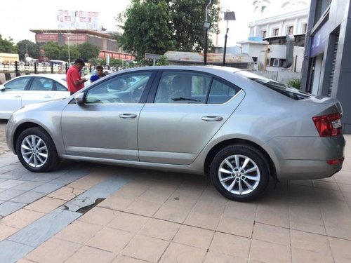 Skoda Octavia Elegance 2.0 TDI AT for sale 