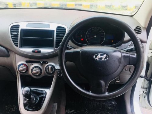 Used 2013 Hyundai i10 car at low price