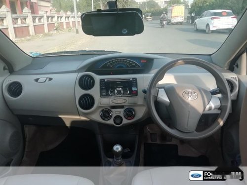 Good as new 2013 Toyota Etios Liva for sale at low price