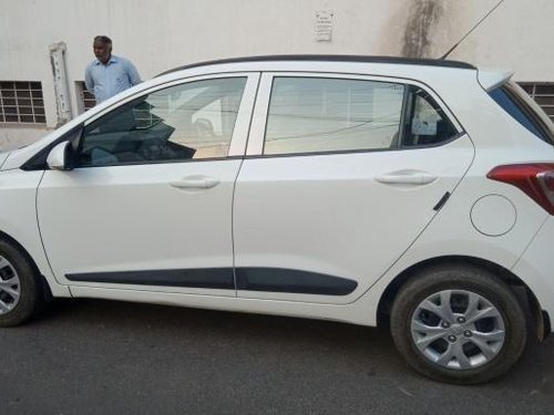 Used 2015 Hyundai i10 for sale at low price