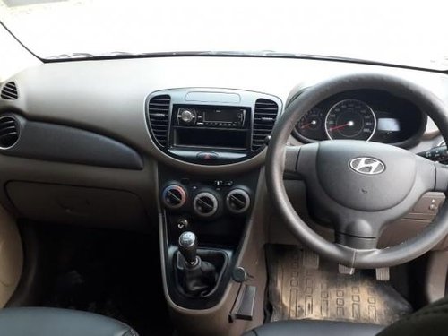 Used 2013 Hyundai i10 car at low price