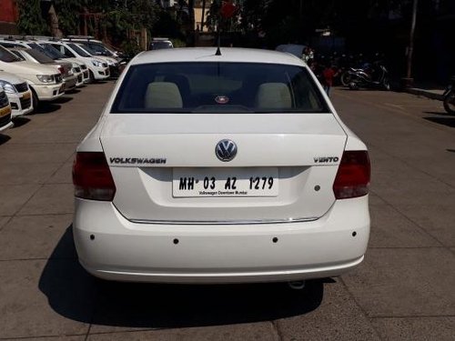 Good as new Volkswagen Vento Petrol Highline AT for sale 