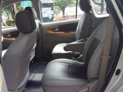 Used Toyota Innova 2.5 VX 7 STR 2011 for sale