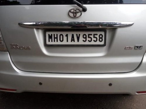Used Toyota Innova 2.5 VX 7 STR 2011 for sale