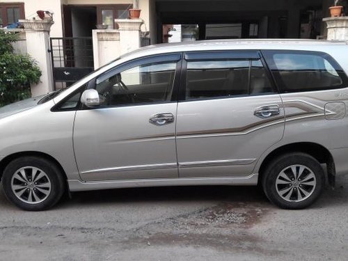 Good as new 2015 Toyota Innova for sale