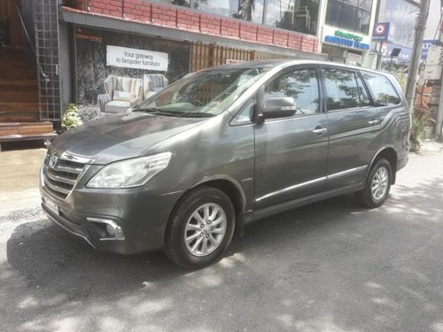 Used 2014 Toyota Innova 2004-2011 car at low price