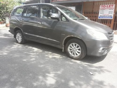 Used 2014 Toyota Innova 2004-2011 car at low price