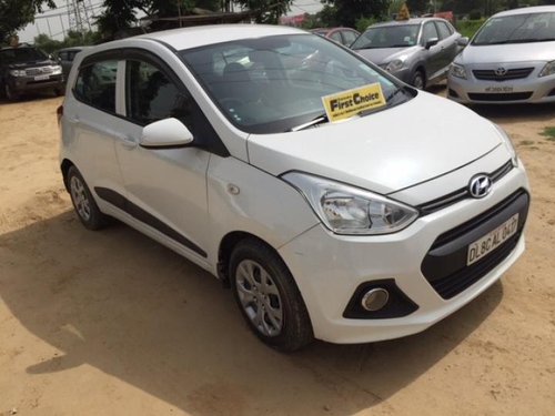 Good as new 2015 Hyundai i10 for sale