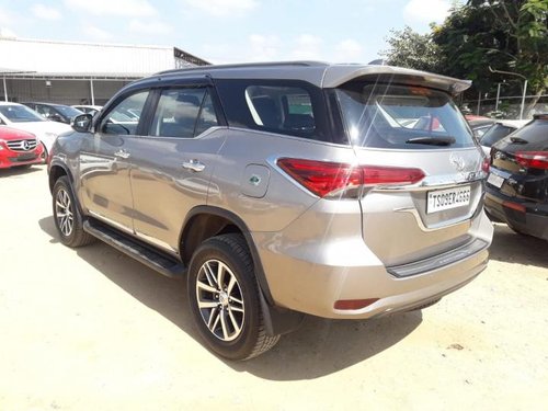Used Toyota Fortuner 2.8 4WD MT 2016