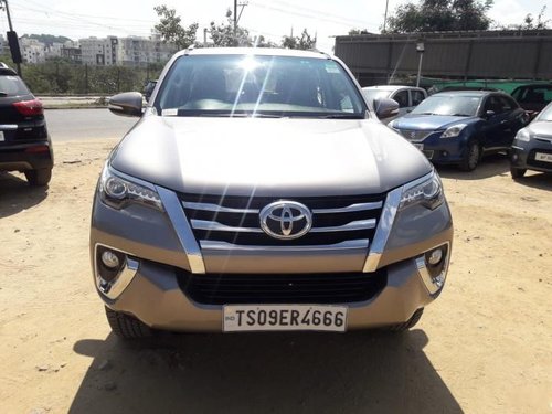 Used Toyota Fortuner 2.8 4WD MT 2016