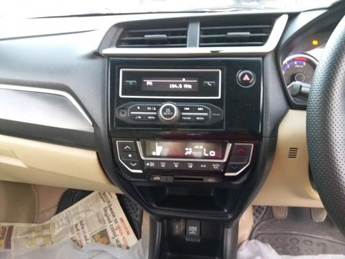 Used 2016 Honda Amaze car at low price