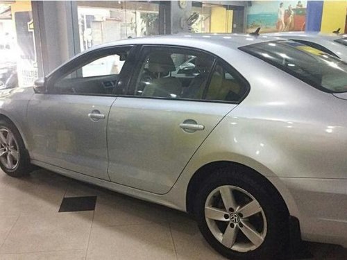 Used Volkswagen Jetta 2011-2013 car at low price