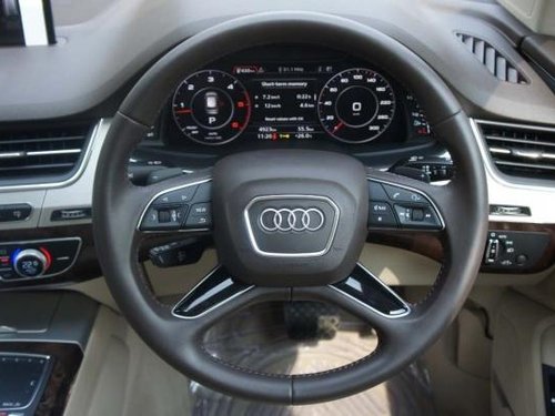 Used Audi Q7 45 TDI Quattro Technology 2017 by owner 