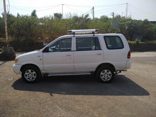 Good as new Chevrolet Tavera 2013 for sale
