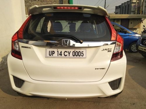 Used Honda Jazz 2016 car at low price