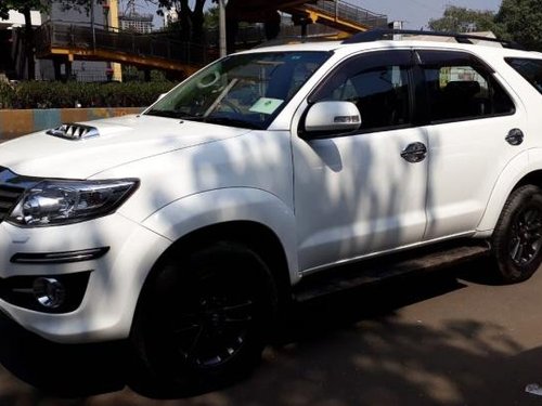 Toyota Fortuner 4x2 Manual 2015 for sale at low price
