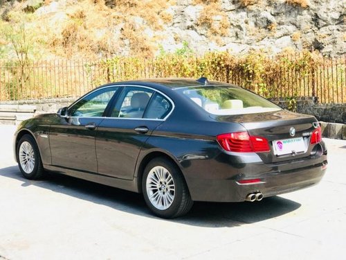 Used BMW 5 Series car at low price