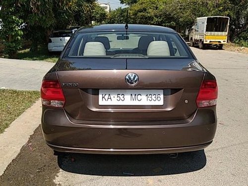 Volkswagen Vento 2013-2015 1.6 Comfortline 2015 by owner