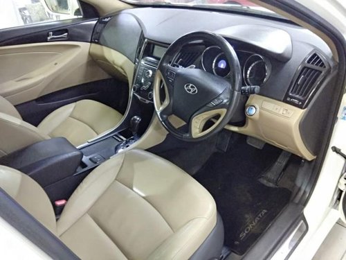 Used Hyundai Sonata Transform 2.4 GDi AT 2014 by owner 